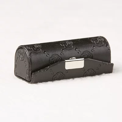 Футляр помады D01