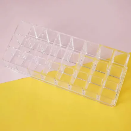 Подставка, органайзер, контейнер акриловый для помады, кистей, косметики 24 секции